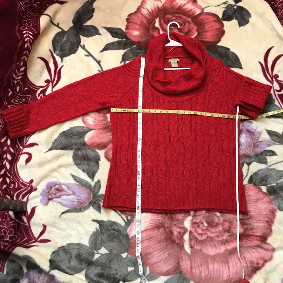 SOLD 3X Red knitted cowl-neck sweater - Picture 2 of 4